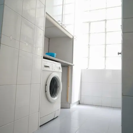 Almirante Лиссабон